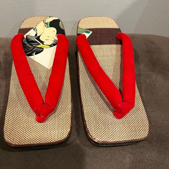 Japanese Wooden Clogs Sandals Slippers Size 7W - Picture 1 of 6